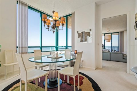 Condo in Clearwater, Florida, 3 bedrooms  № 2103554 - photo 26