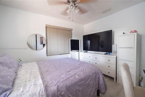 Villa ou maison à vendre à Pompano Beach, Floride: 3 chambres, 107.67 m2 № 1961878 - photo 22