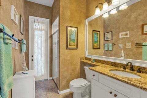 House in Winter Haven, Florida 4 bedrooms, 275.08 sq.m. № 2201205 - photo 29