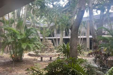 Condo in Tampa, Florida, 1 bedroom  № 2103373 - photo 14
