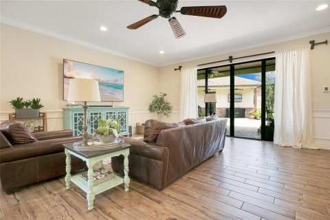 Casa en venta en Orlando, Florida, 5 dormitorios, 315.31 m2 № 1910622 - foto 7