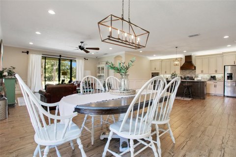 Casa en venta en Orlando, Florida, 5 dormitorios, 315.31 m2 № 1910622 - foto 8