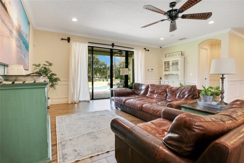 Casa en venta en Orlando, Florida, 5 dormitorios, 315.31 m2 № 1910622 - foto 6
