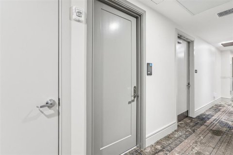 Condominio en venta en Saint Petersburg, Florida, 2 dormitorios, 130.25 m2 № 2418526 - foto 4
