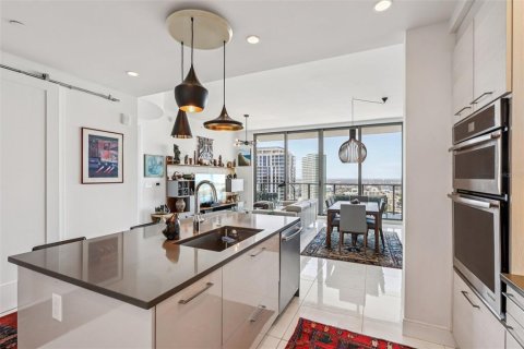 Condominio en venta en Saint Petersburg, Florida, 2 dormitorios, 130.25 m2 № 2418526 - foto 13