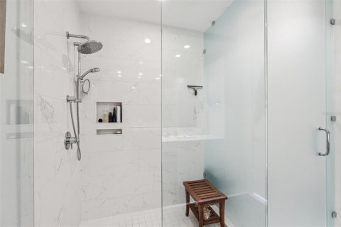 Condominio en venta en Saint Petersburg, Florida, 2 dormitorios, 130.25 m2 № 2418526 - foto 29