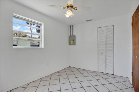 Casa en venta en Port Orange, Florida, 2 dormitorios, 67.63 m2 № 1905787 - foto 17