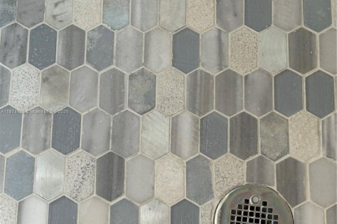 Touwnhouse à vendre à Hialeah, Floride: 3 chambres, 150.59 m2 № 1927806 - photo 22