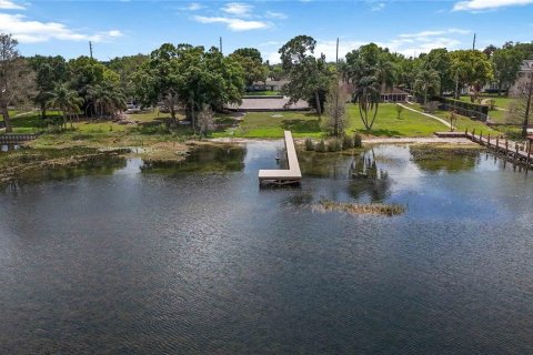 Casa en venta en Belle Isle, Florida, 5 dormitorios, 447.14 m2 № 2224515 - foto 7