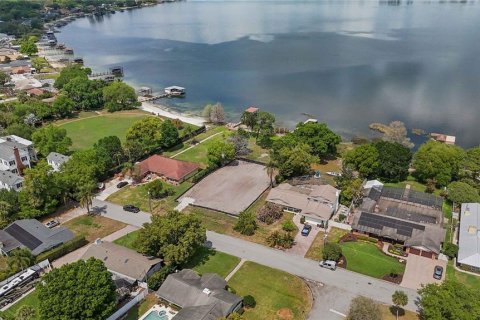 Casa en venta en Belle Isle, Florida, 5 dormitorios, 447.14 m2 № 2224515 - foto 9
