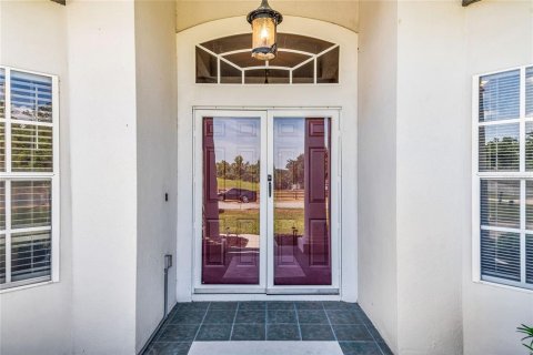 House in Clermont, Florida 3 bedrooms, 196.67 sq.m. № 2093185 - photo 3