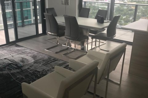 Condominio en venta en Miami, Florida, 2 dormitorios, 77.57 m2 № 2033118 - foto 9