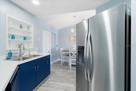 Villa ou maison à vendre à Deltona, Floride: 3 chambres, 112.78 m2 № 2151355 - photo 13