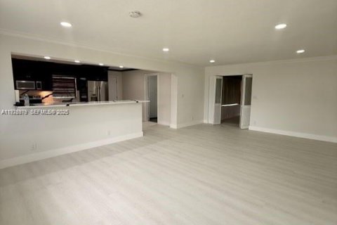 Casa en venta en Fort Lauderdale, Florida, 3 dormitorios, 138.05 m2 № 1989860 - foto 21