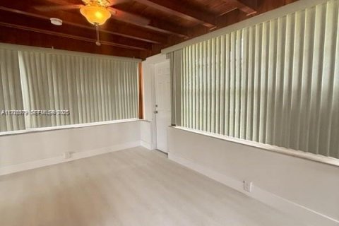 Casa en venta en Fort Lauderdale, Florida, 3 dormitorios, 138.05 m2 № 1989860 - foto 26
