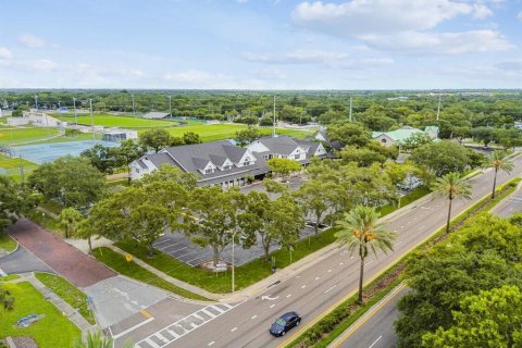 Immobilier commercial à louer à Largo, Floride: 3396.88 m2 № 2415233 - photo 15