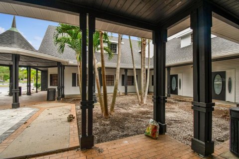 Immobilier commercial à louer à Largo, Floride: 3396.88 m2 № 2415233 - photo 28