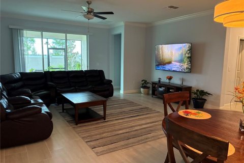 Casa en venta en Wimauma, Florida, 3 dormitorios, 197.7 m2 № 1895042 - foto 9