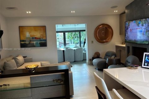 Villa ou maison à vendre à Fort Lauderdale, Floride: 3 chambres, 134.71 m2 № 2025588 - photo 17