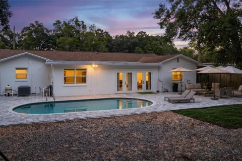 House in Winter Park, Florida 4 bedrooms, 181.62 sq.m. № 2149479 - photo 7