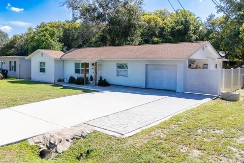 House in Winter Park, Florida 4 bedrooms, 181.62 sq.m. № 2149479 - photo 5