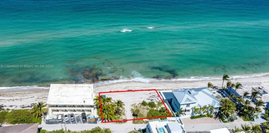 Land in Hollywood, Florida № 1746076