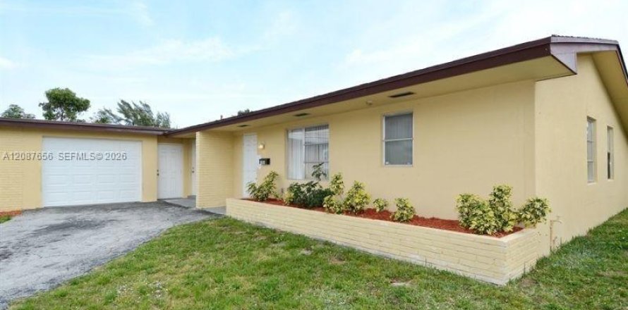 Villa ou maison à West Palm Beach, Floride 3 chambres, 142.05 m2 № 2389998