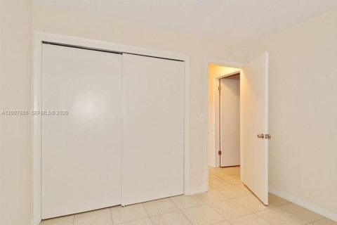 Villa ou maison à louer à West Palm Beach, Floride: 3 chambres, 142.05 m2 № 2389998 - photo 11