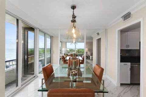 Condo in Riviera Beach, Florida, 2 bedrooms  № 2193945 - photo 27