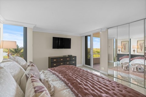 Condo in Riviera Beach, Florida, 2 bedrooms  № 2193945 - photo 15