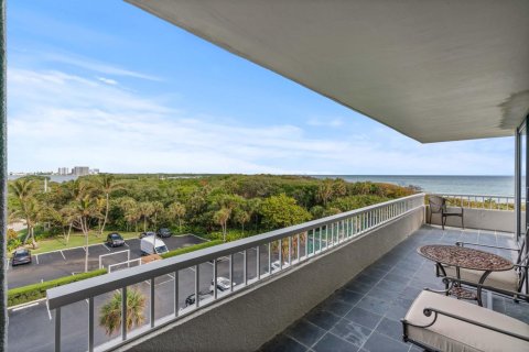 Condo in Riviera Beach, Florida, 2 bedrooms  № 2193945 - photo 21