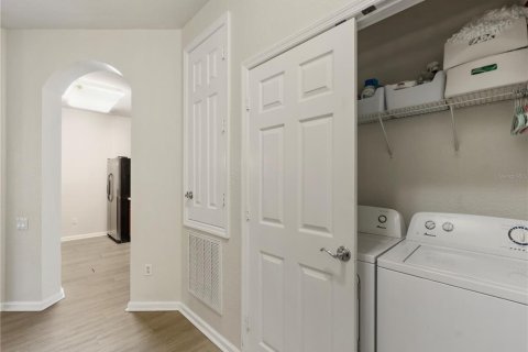 Condominio en venta en Orlando, Florida, 3 dormitorios, 115.85 m2 № 2099082 - foto 20