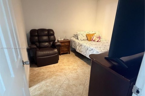 Casa en venta en Deerfield Beach, Florida, 3 dormitorios, 106.65 m2 № 1947818 - foto 14