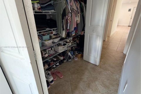 Casa en venta en Deerfield Beach, Florida, 3 dormitorios, 106.65 m2 № 1947818 - foto 15