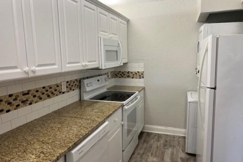 Condo in Coral Springs, Florida, 2 bedrooms  № 2250226 - photo 5