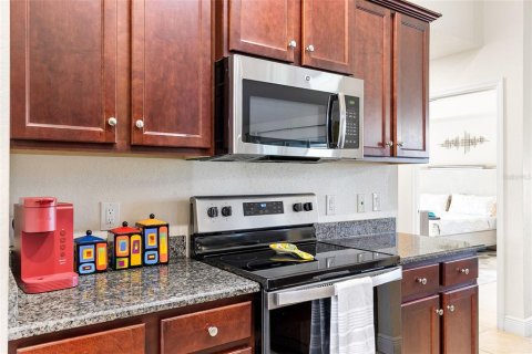 House in Rotonda, Florida 4 bedrooms, 200.02 sq.m. № 2418984 - photo 21