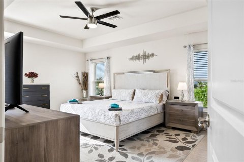 House in Rotonda, Florida 4 bedrooms, 200.02 sq.m. № 2418984 - photo 24