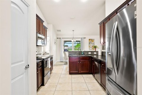 House in Rotonda, Florida 4 bedrooms, 200.02 sq.m. № 2418984 - photo 19