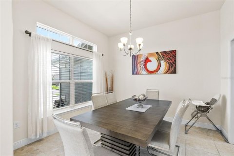 House in Rotonda, Florida 4 bedrooms, 200.02 sq.m. № 2418984 - photo 8