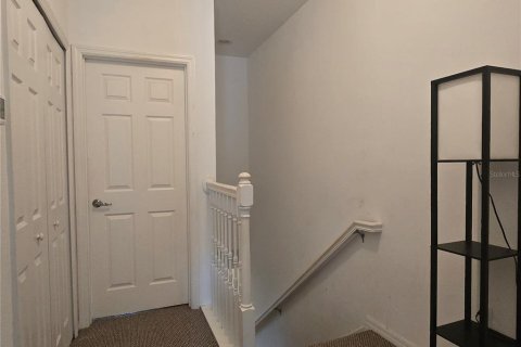 Townhouse in Clermont, Florida 3 bedrooms, 138.8 sq.m. № 2383840 - photo 18