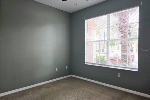 Townhouse in Clermont, Florida 3 bedrooms, 138.8 sq.m. № 2383840 - photo 19