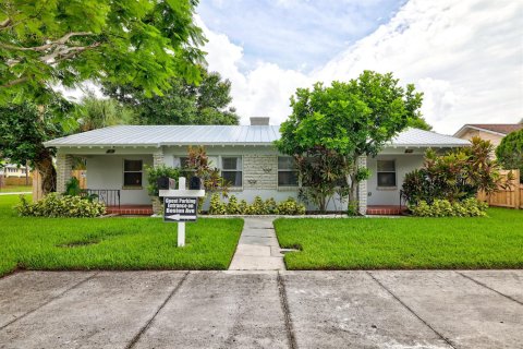 Appartement à louer à St. Lucie, Floride: 2 chambres, 75.16 m2 № 2145959 - photo 3