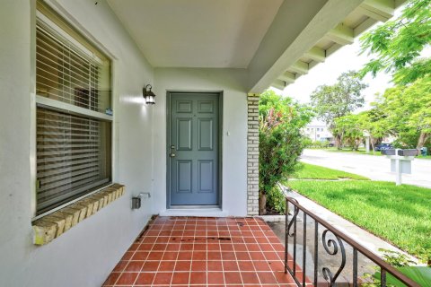Appartement à louer à St. Lucie, Floride: 2 chambres, 75.16 m2 № 2145959 - photo 5