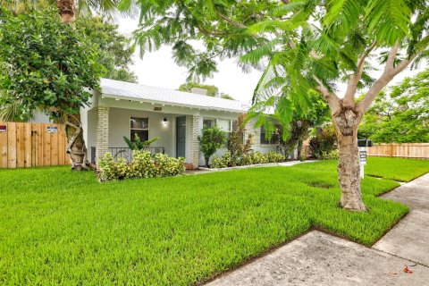 Appartement à St. Lucie, Floride 2 chambres, 75.16 m2 № 2145959