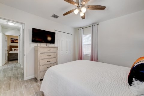 Appartement à louer à St. Lucie, Floride: 2 chambres, 75.16 m2 № 2145959 - photo 16