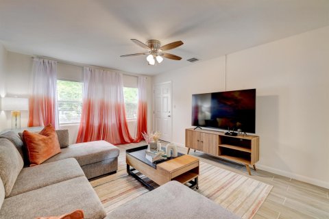 Appartement à louer à St. Lucie, Floride: 2 chambres, 75.16 m2 № 2145959 - photo 10