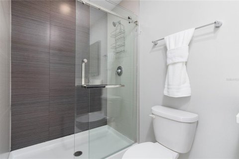 Adosado en venta en Kissimmee, Florida, 4 dormitorios, 165.18 m2 № 1904043 - foto 19