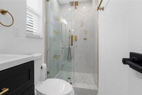 House in Saint Petersburg, Florida 2 bedrooms, 91.97 sq.m. № 1916087 - photo 16