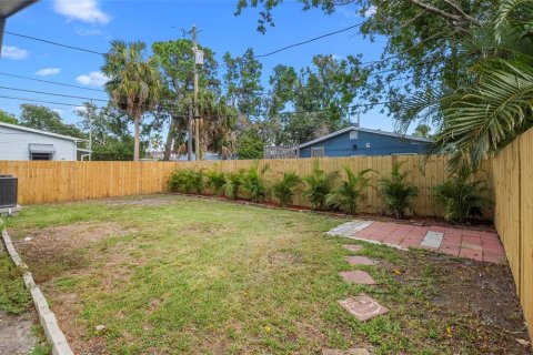 House in Saint Petersburg, Florida 2 bedrooms, 91.97 sq.m. № 1916087 - photo 27