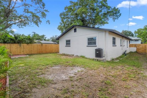 House in Saint Petersburg, Florida 2 bedrooms, 91.97 sq.m. № 1916087 - photo 29